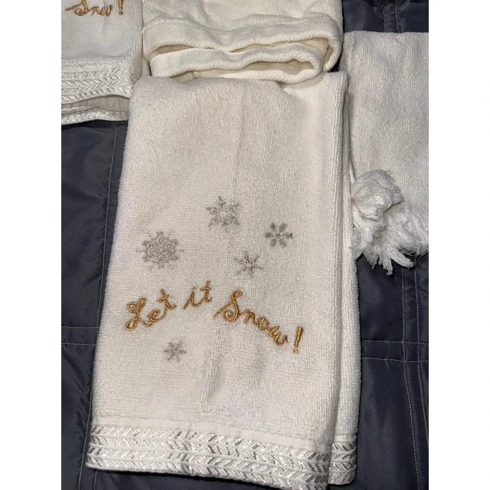 Vintage Christmas Hand Towel Set 5pc White Embroidered Angel Let It Snow Fringe